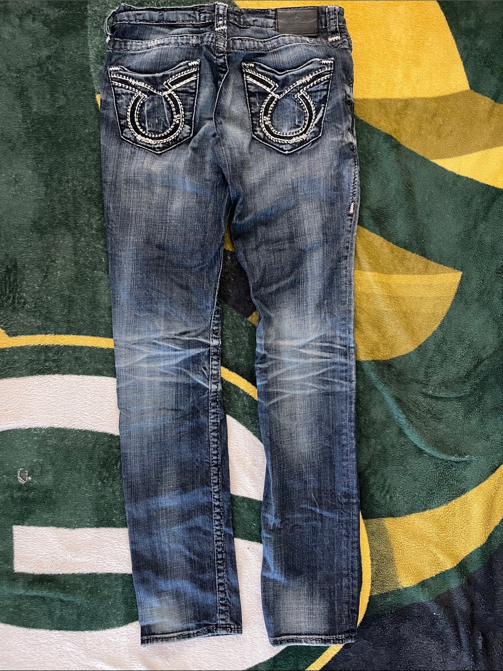 Big Star Women's Skinny Jeans in Distressed Blue Denim. Size 27L